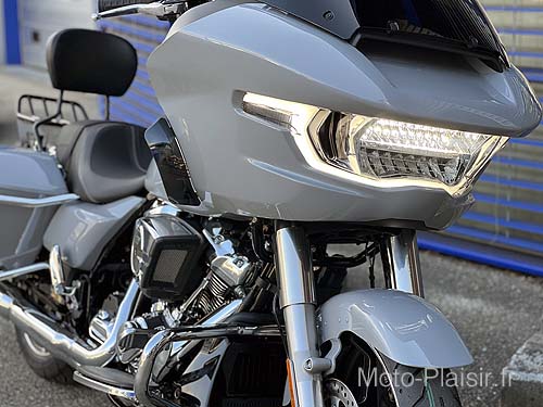 Harley Davidson HD Road Glide 117 Alquiler de Motocicleta Francia