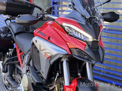 Ducati Multistrada V4 S 2025 Alquiler de Motocicleta Francia